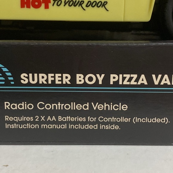 STRANGER THINGS SURFER BOY PIZZA VAN - Picture 6 of 16